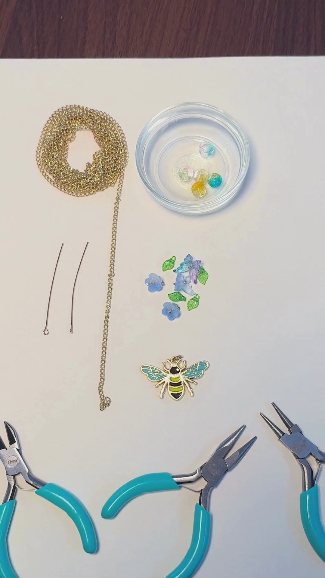 Honeybee keychain bag charm